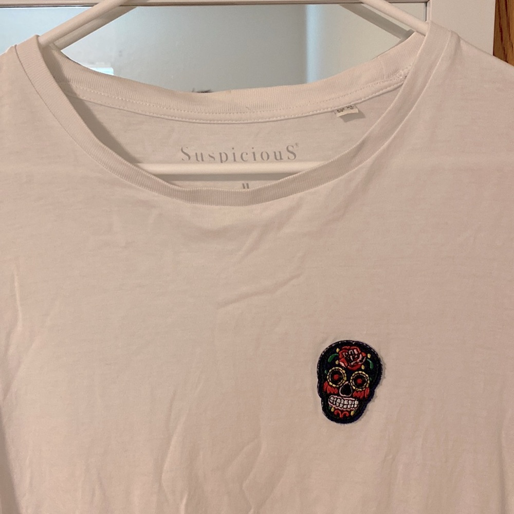 Suspicious Antwerp skull shirt II